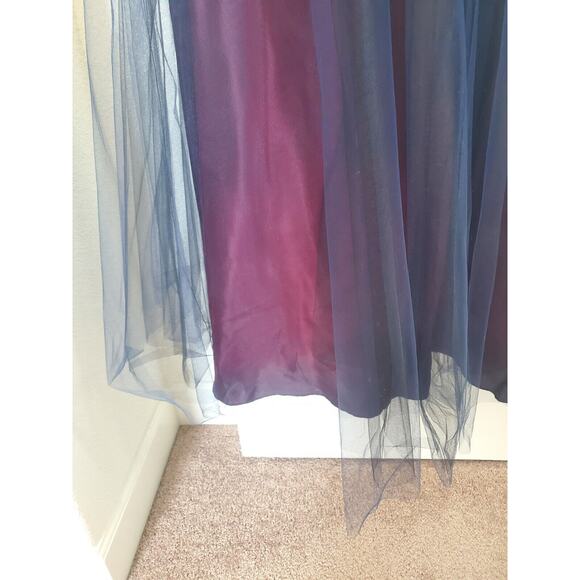 Niki by Niki Livas Vintage Navy Ombre Tulle Sparkly Formal Dress Gown, Size 12 - Picture 7 of 15